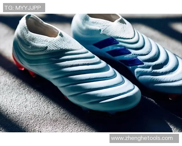 阿迪达斯足球鞋全新系列发布打造运动与时尚的完美结合